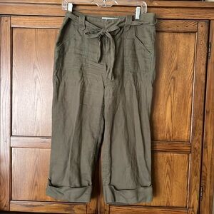 Women’s linen crop pants